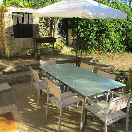Uzès Le Mas Des Lilas מראה חיצוני תמונה