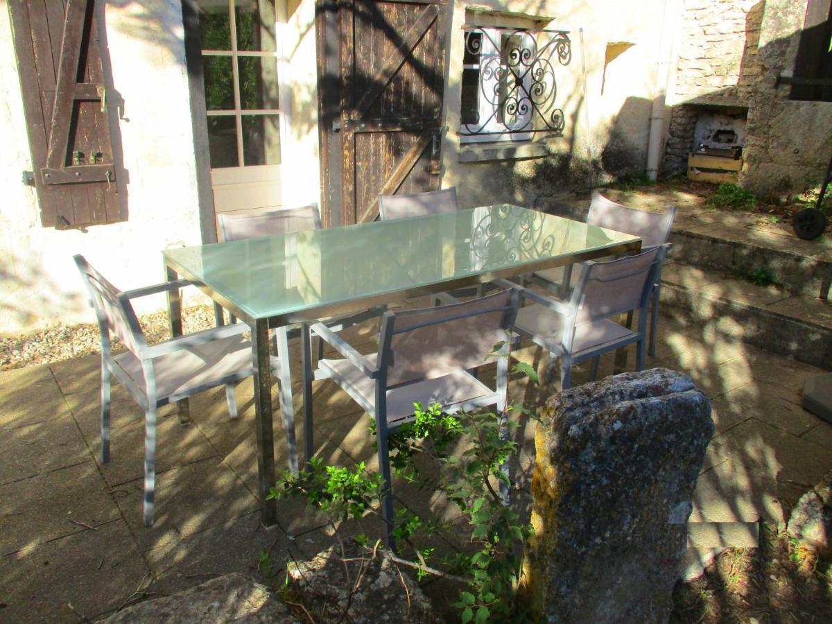 Uzès Le Mas Des Lilas מראה חיצוני תמונה