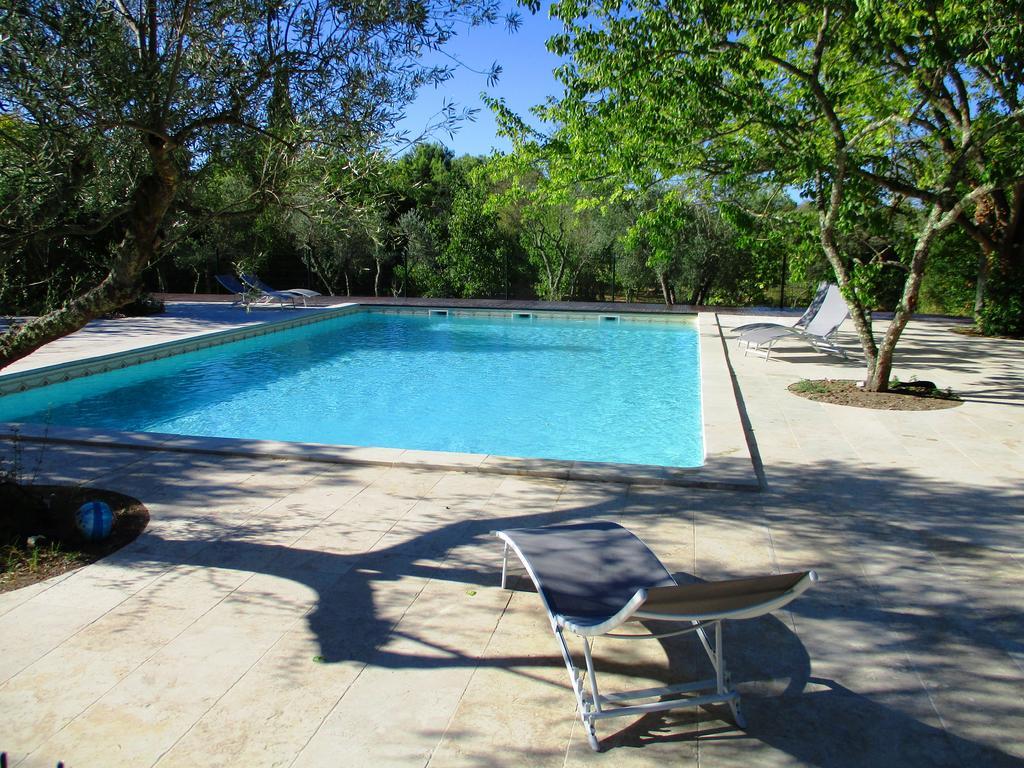 Uzès Le Mas Des Lilas מראה חיצוני תמונה