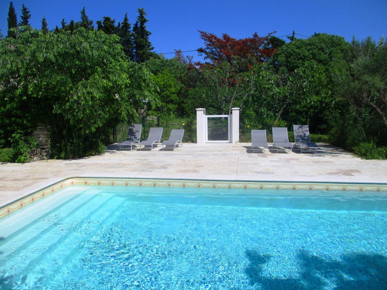 Uzès Le Mas Des Lilas מראה חיצוני תמונה